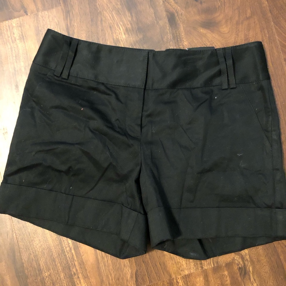 Express cuffed shorts size 4